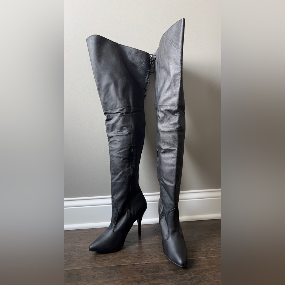 NWT PLEASER Over-the-Knee Pointed-Toe Stiletto Leather Boots - Black Size 10